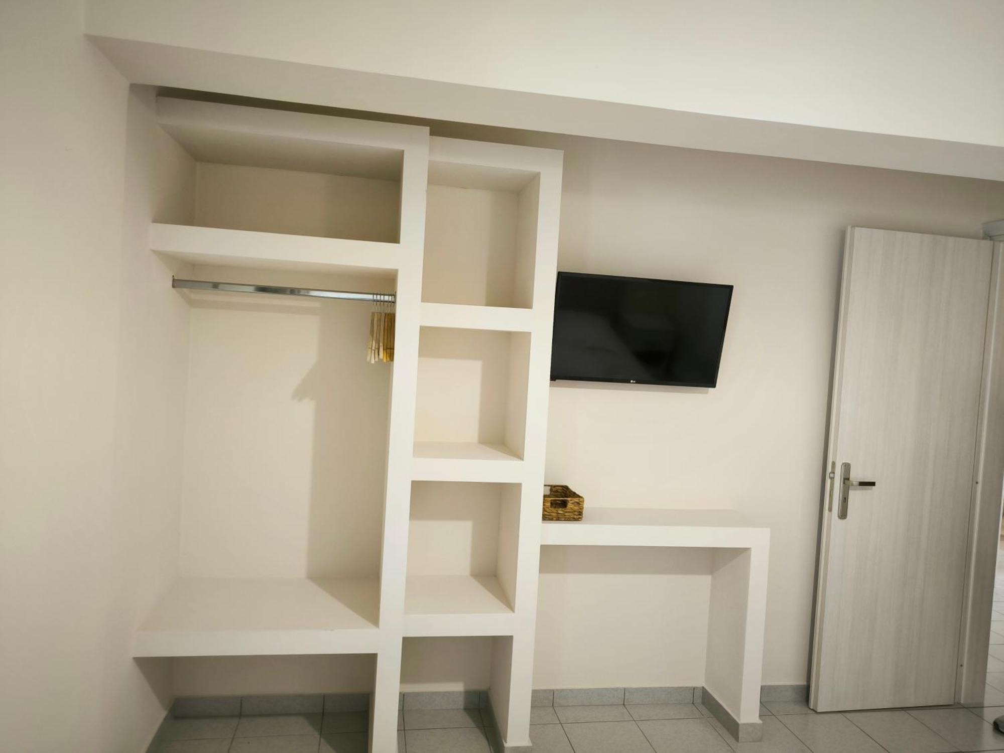 Aggelika Apartments Lithakia  Екстериор снимка